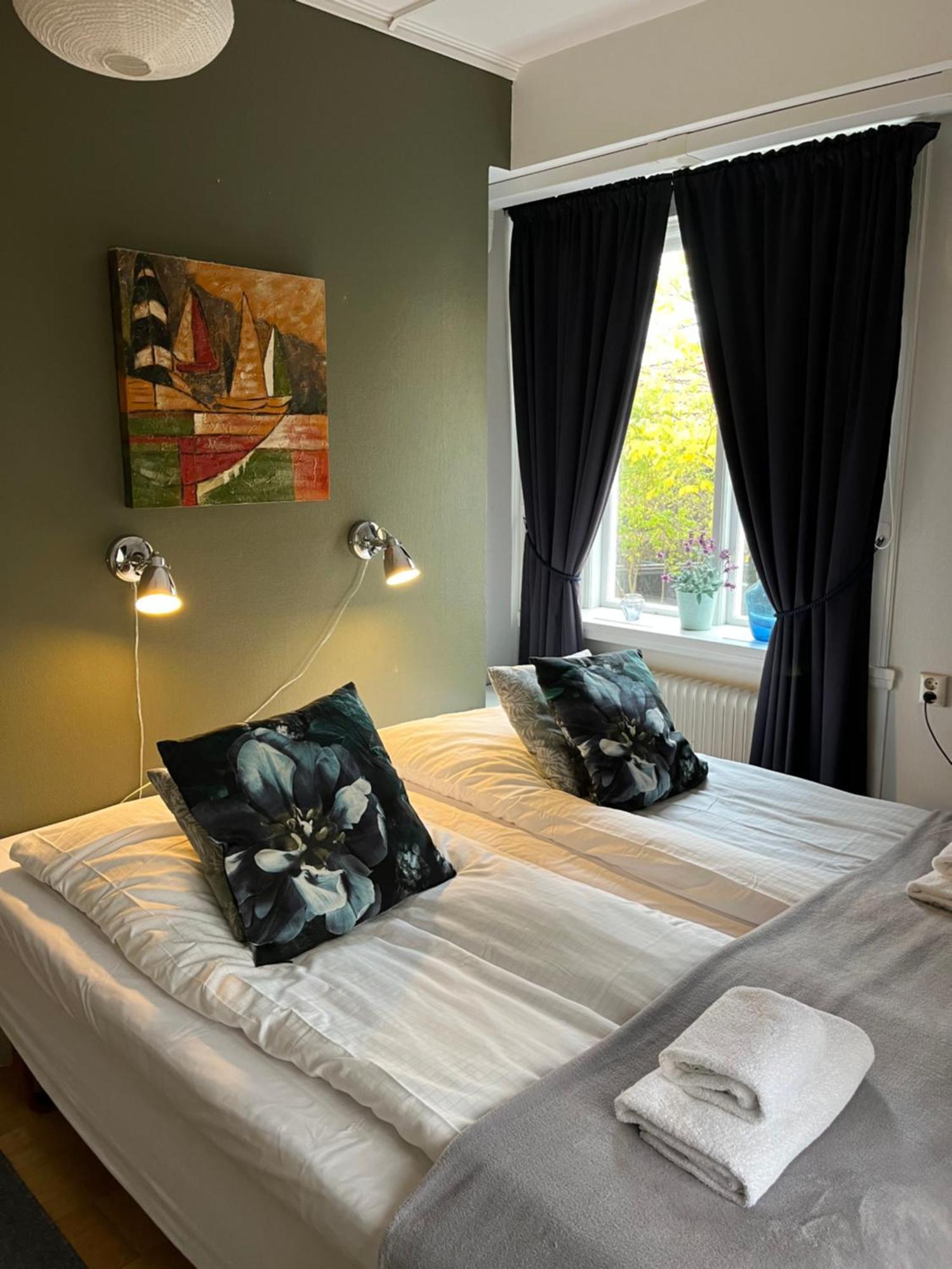 Vaesterhoejdsgarden Skövde Dış mekan fotoğraf