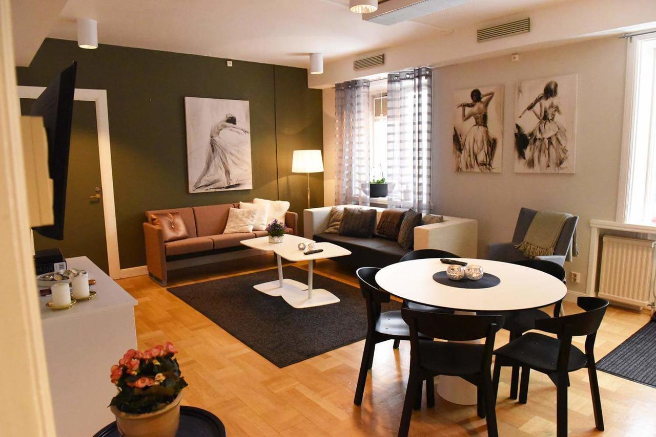 Vaesterhoejdsgarden Skövde Dış mekan fotoğraf